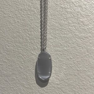 Kendra scott necklace